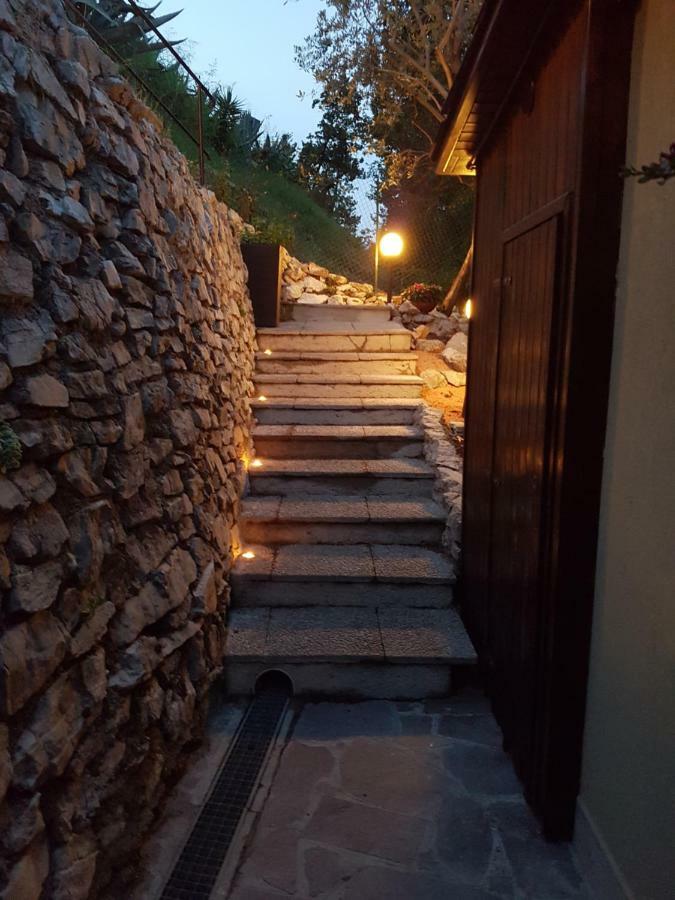 Blue Chalet Villanuova sul clisi المظهر الخارجي الصورة
